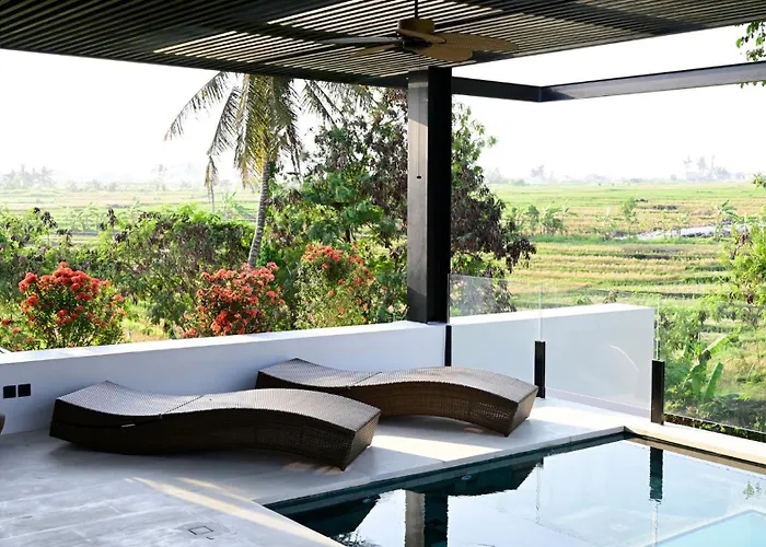 Nica By Elite Havens *